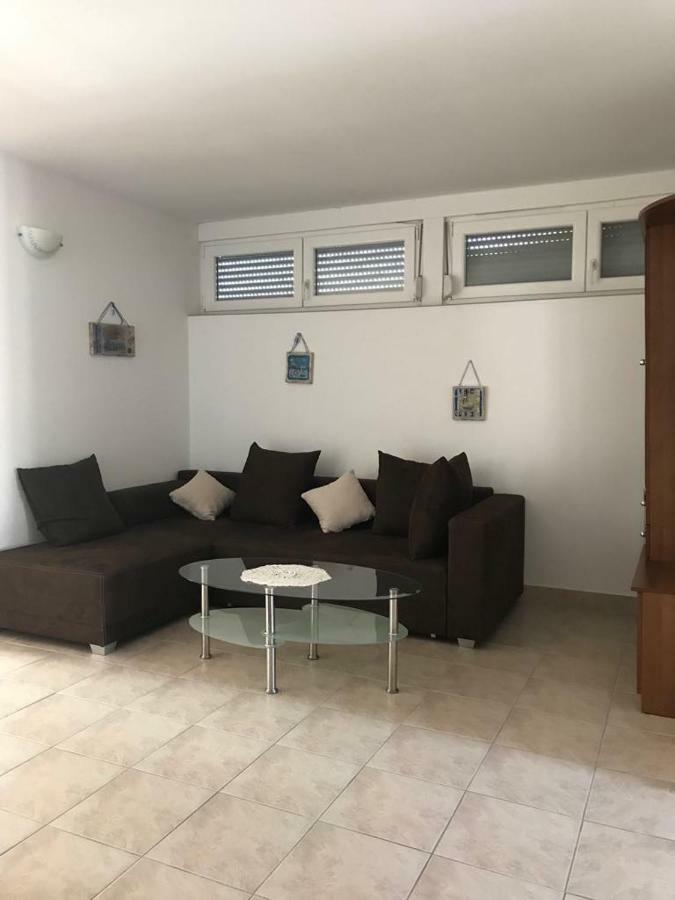 Apartmani Livk Debeljak Luaran gambar