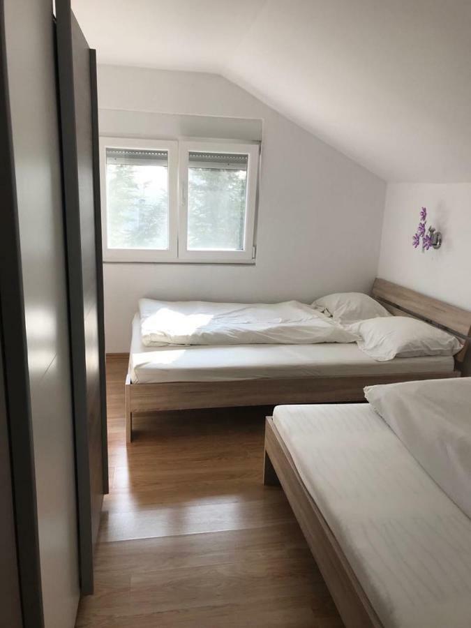 Apartmani Livk Debeljak Luaran gambar