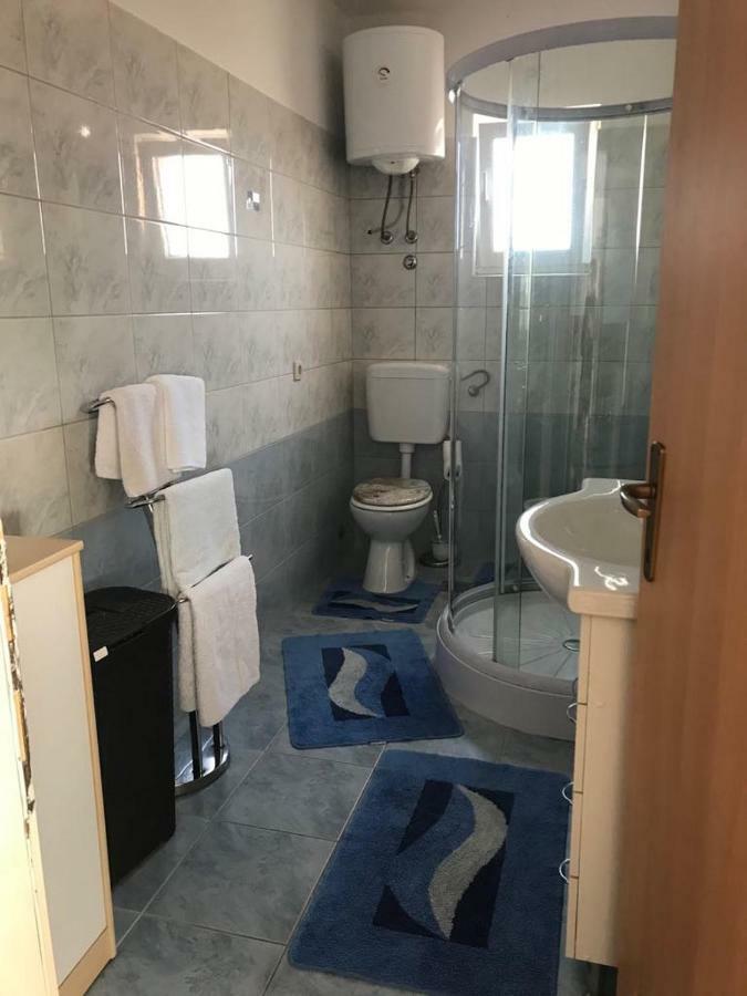 Apartmani Livk Debeljak Luaran gambar