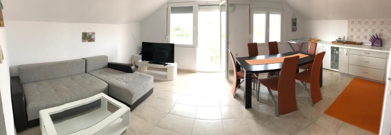 Apartmani Livk Debeljak Luaran gambar